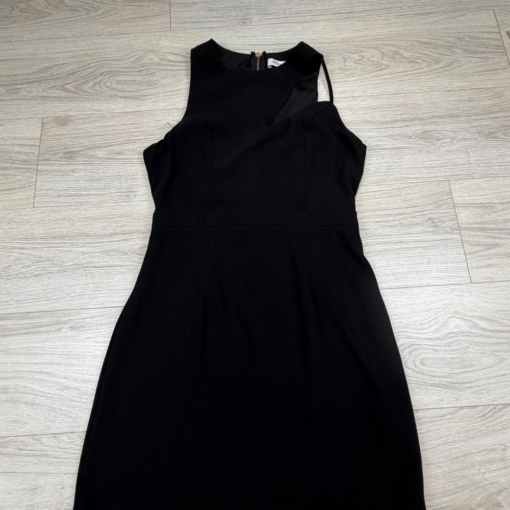 DO+BE Black Sleeveless Cutout Neckline Mini Dress Gold Zipper R16174 Womens M